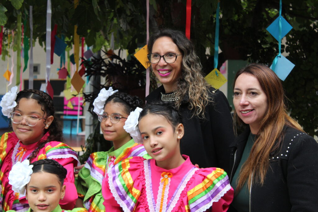 paulina retamales directora SLEP Santiago Centro opinión educación pública estudiantes