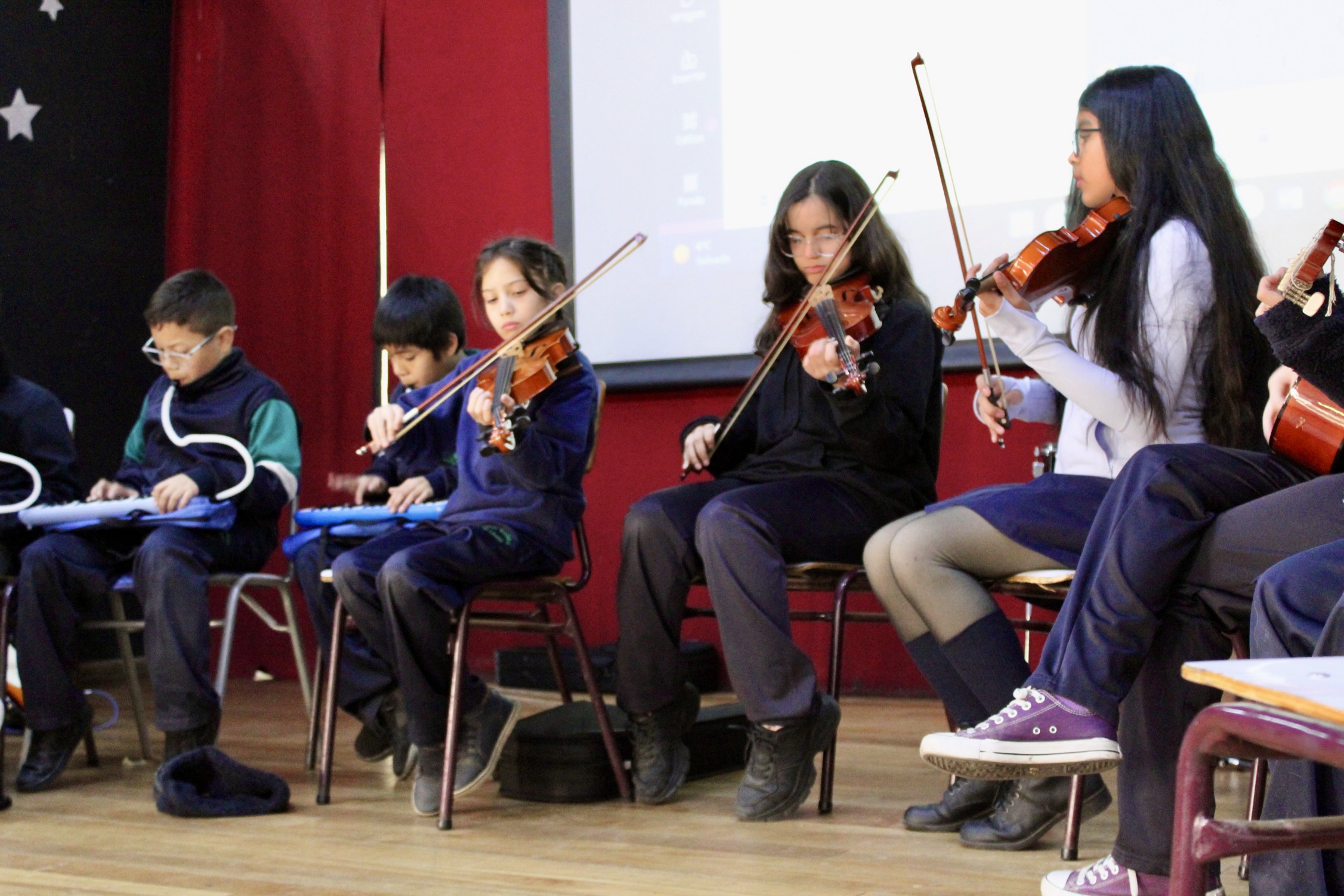 Escuela República El Líbano: El arte de educar con pensamiento crítico