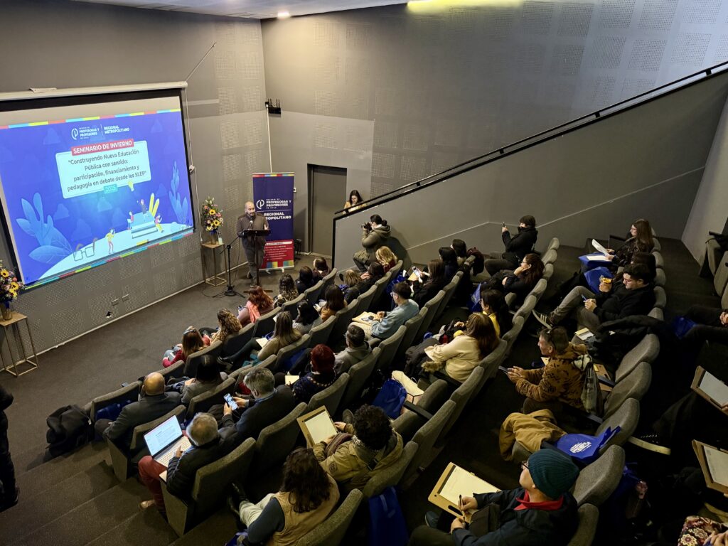 Vista panorámica del Seminario de Invierno del Colegio de Profesores
