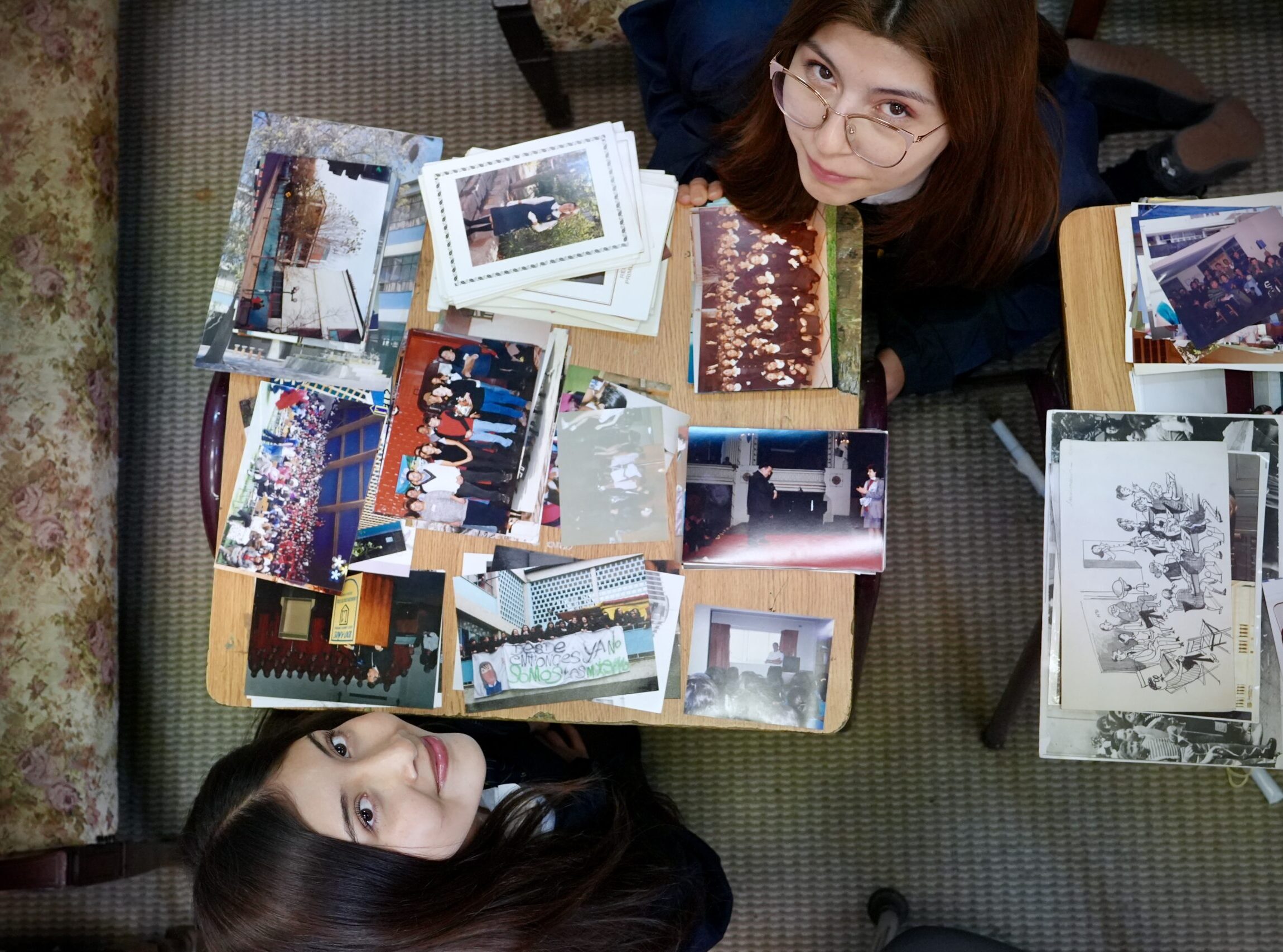 Estudiantes en el Liceo 1 Javiera Carrera Taller de Patrimonios