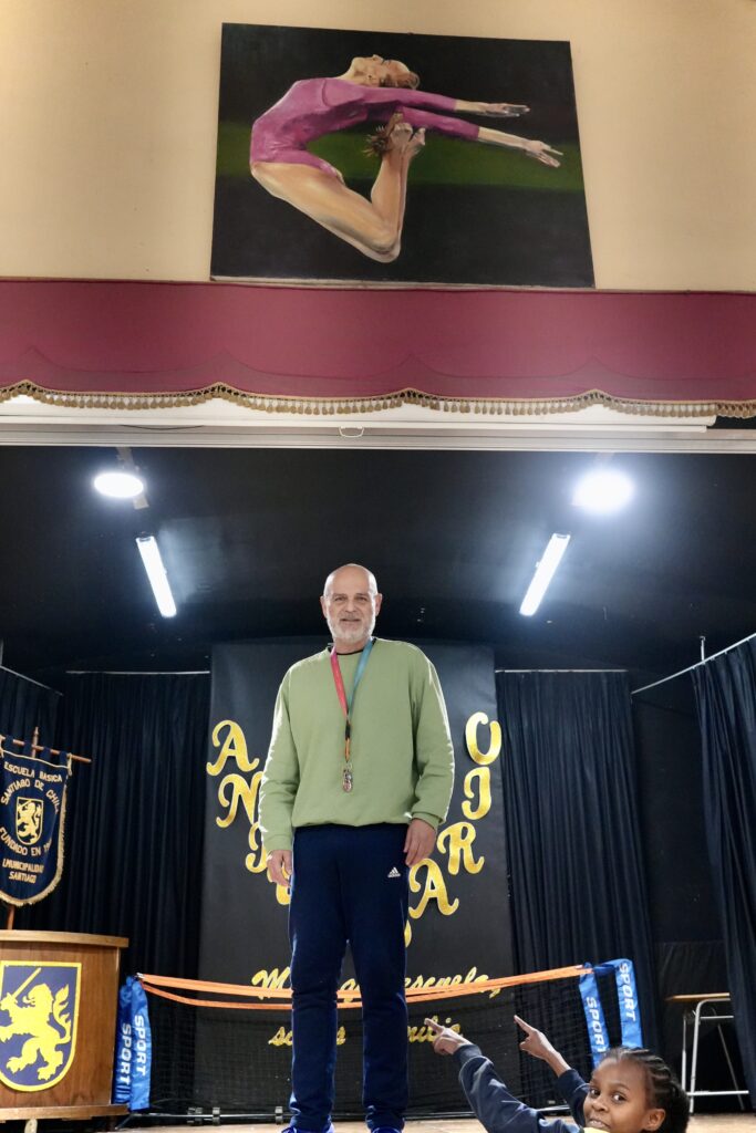 Profesor educación física Julio Faundes Escuela Ciudad Santiago de Chile10