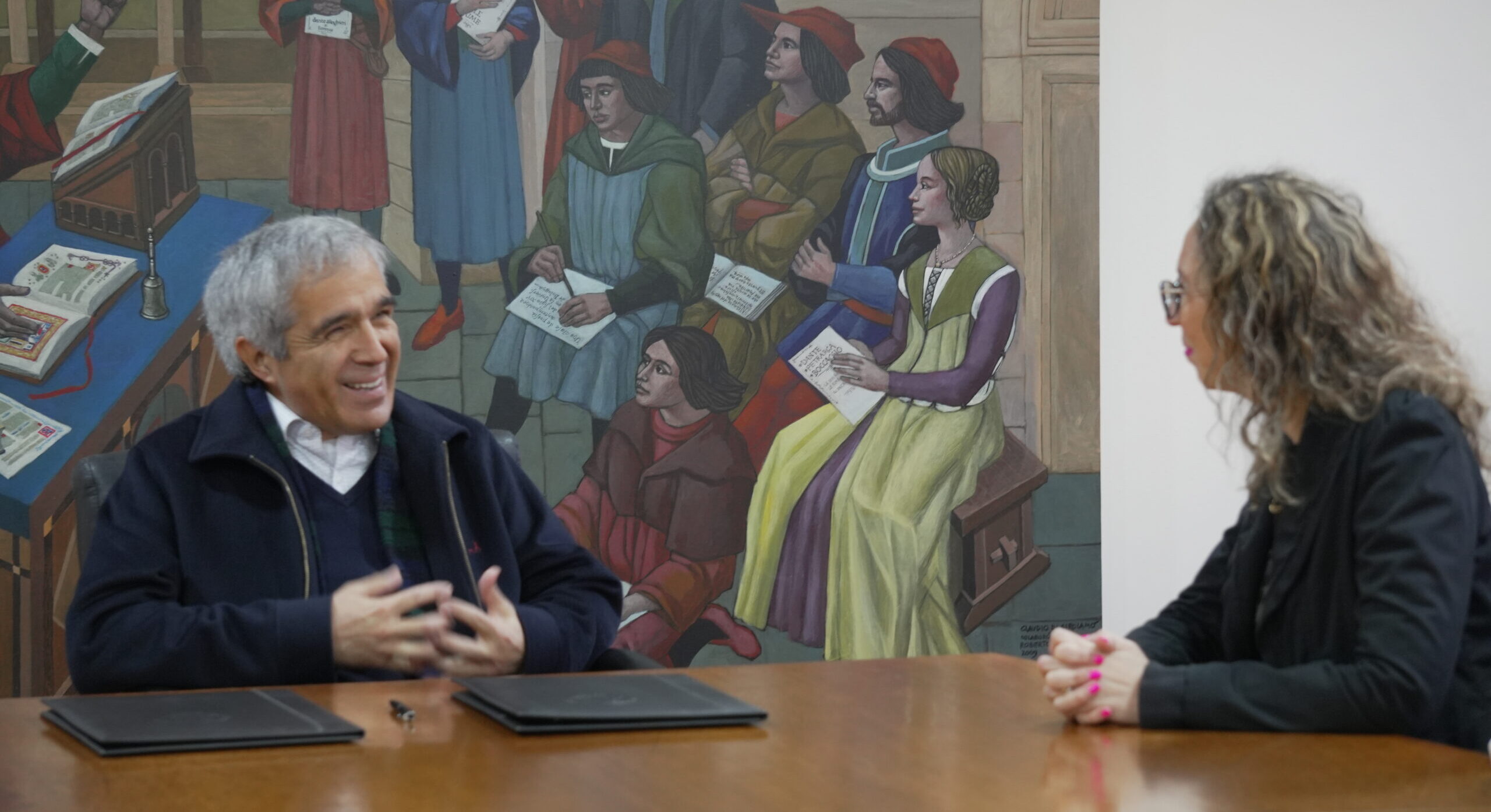 UCSH y SLEP Santiago Centro sellan alianza para impulsar la formación pedagógica