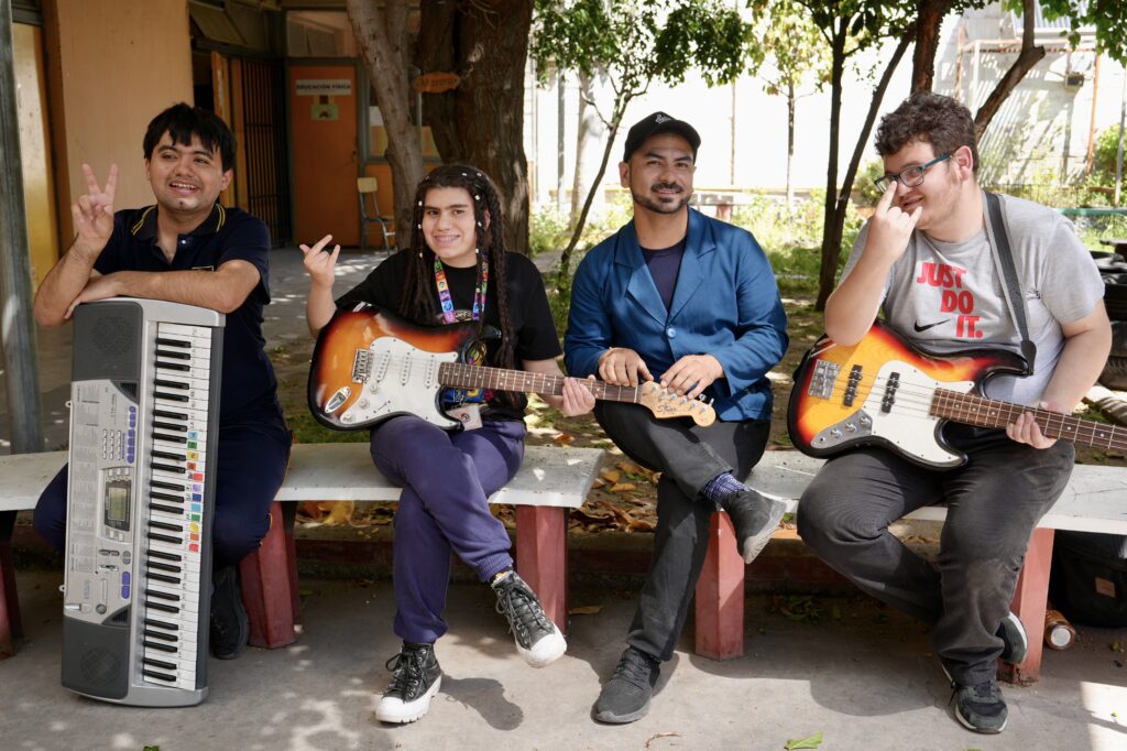 Global Teacher Price SLEP Santiago Centro